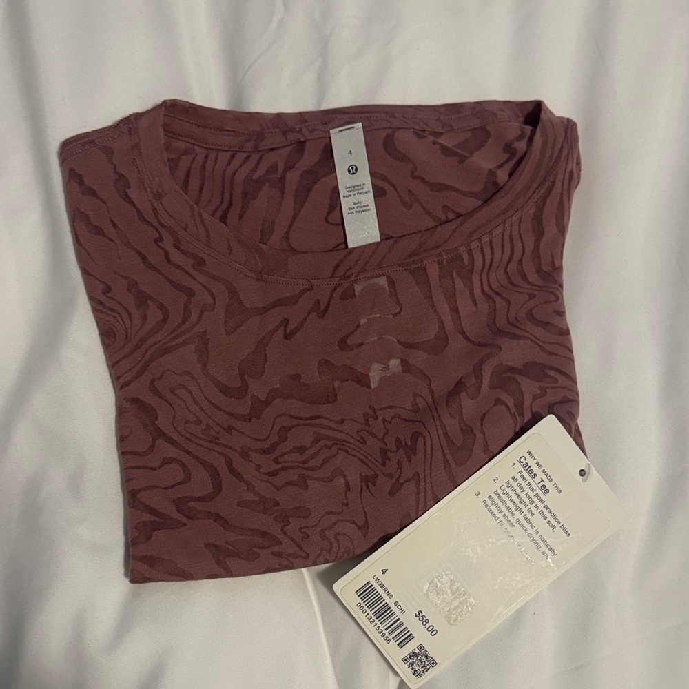 lululemon cates tee